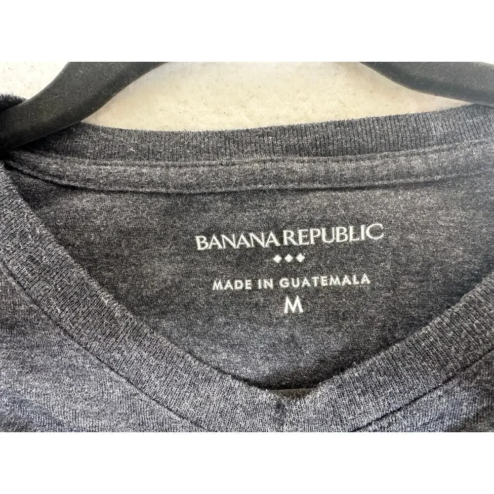 Banana Republic Brand Men's Outdoors Heather Gray Tee Size M